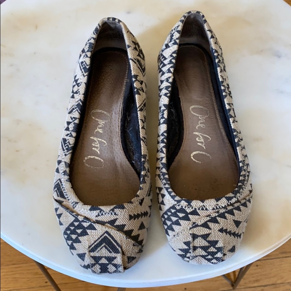 Toms